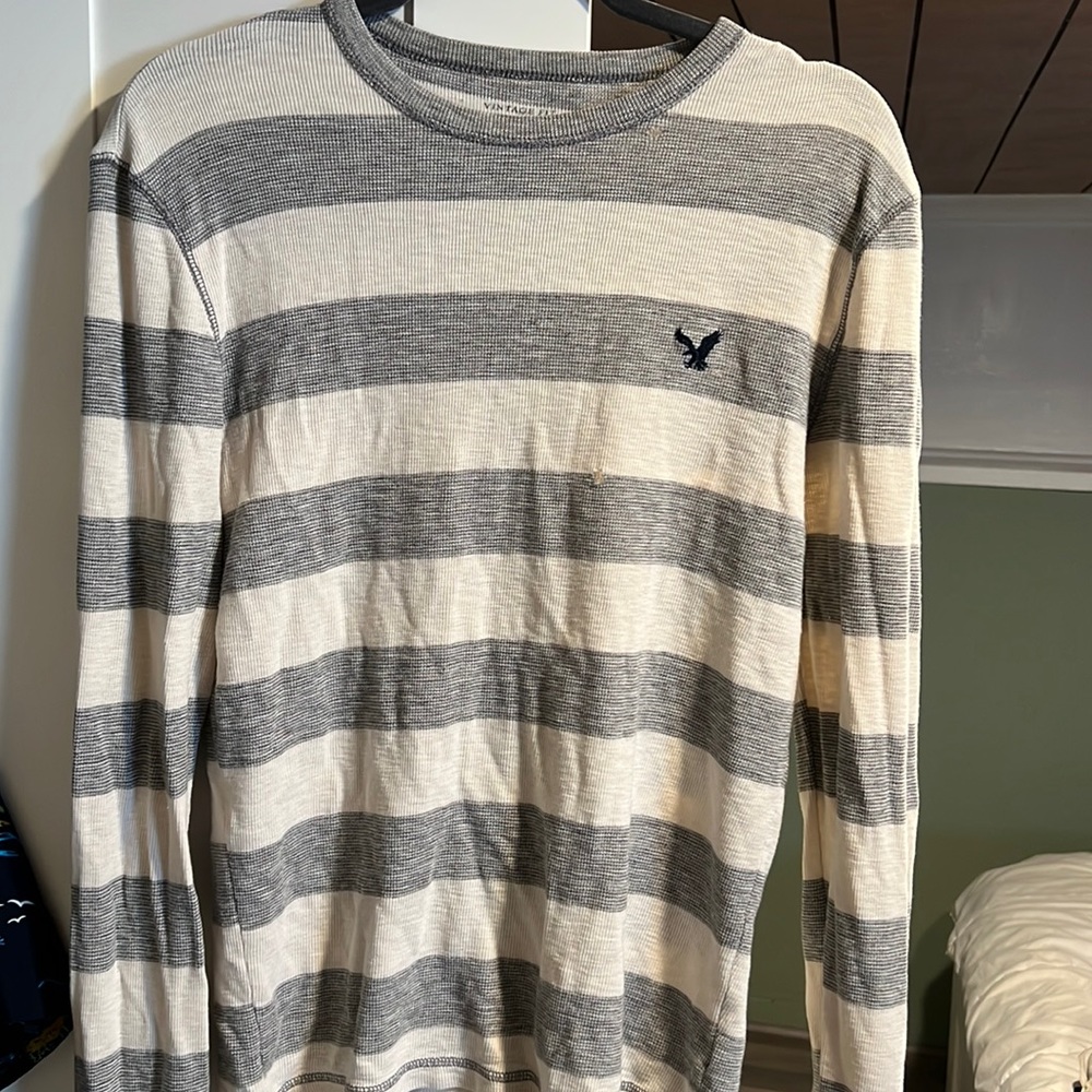 American Eagle Long sleeve stripped
